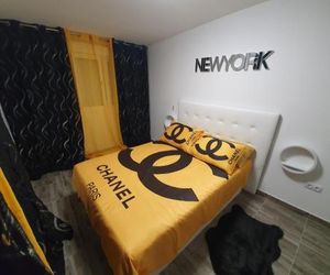 Apartamentos New York Vecindario Spain