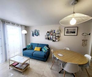 APARTMENT 4 personnes RUE EGLISE - APPT T2 +ALCOVE. Les Sables-dOlonne France