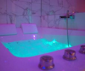 Le Nid de la Chouette - Appart Spa - Gare & Centre Dijon France