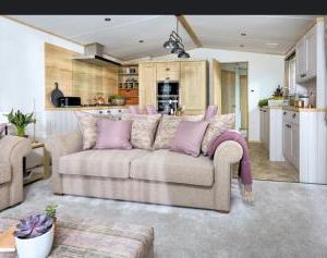 PLATINUM STATIC CARAVAN HIRE KILN PARK TENBY Tenby United Kingdom