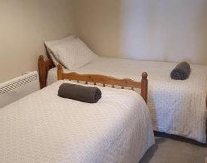 Quiet 2 Bed Apartment with Private Entrance Rochester United Kingdom