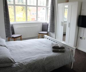 Dbl Bed Ensuite WiFi Netflix Bham Solihull United Kingdom