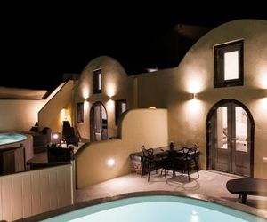 Cupola Suites Oia Greece