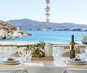 Eneos Kythnos Beach Villas-Executive and Premium Villas Kithnos Greece