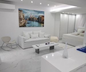 Despinas Luxury Suite Downtown Heraklion Greece