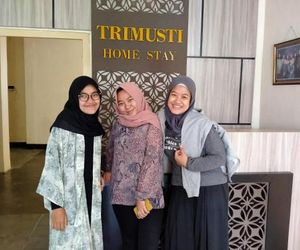 TRIMUSTI HOMESTAY Kejayan Indonesia