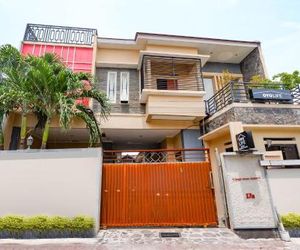 OYO 2812 Hommy Boarding House Semarang Indonesia
