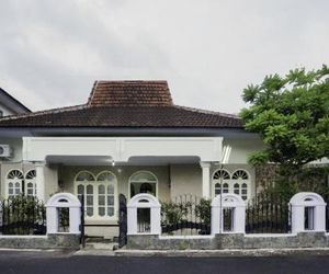 OYO 2004 Penginapan Bidara Syariah Probolinggo Indonesia