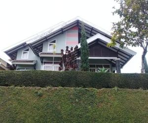 Villa green hill cipanas pacet puncak bogor Cianjur Indonesia