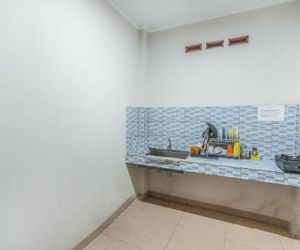 OYO Life 2335 Kos 89 Bogor Indonesia