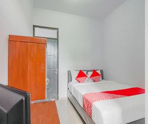 OYO 2770 Zleepy Wisma Khazri Bogor Indonesia