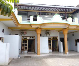 SPOT ON 2717 Hotel Angsa Lestari Banyuwangi Indonesia