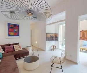 Calming 2BR in Hakerem 6 by HolyGuest Tel Aviv Israel