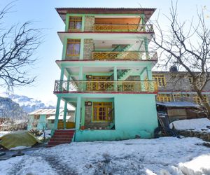 OYO Home 68566 Vibrant Cottage Stay Manali Manali India