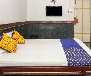 SPOT ON 66572 Hotel Gaurav Kolhapur India