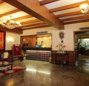 NearBy Hotel