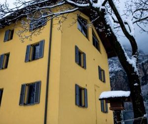 Agriturismo La Casa Gialla Trento Italy