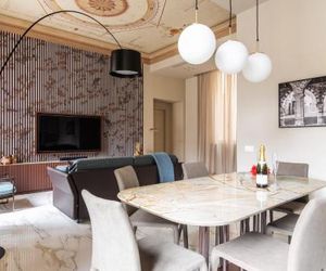 Palazzo Visconti - by MyHomeInComo Como Italy
