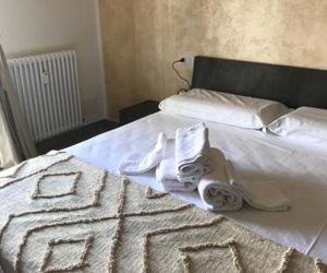 HOLABologna B&B Bologna Italy