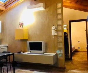 BGY EASY AIRPORT Business & Family Apartment Bergamo Italy