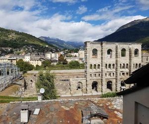 Aosta con Vista - appartamento in centro Aosta Italy