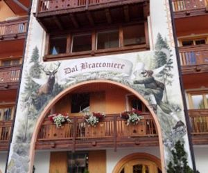Hotel Dal Bracconiere Folgarida Italy