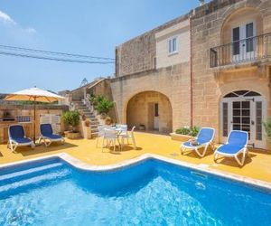 Dar ta Betta Farmhouse with private pool Gharb Republic of Malta