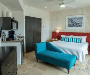 1 King Suite, In The Heart Of Cabo (medano Beach) Cabo San Lucas Mexico