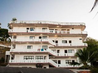 Hotel pic La Coral Beach House