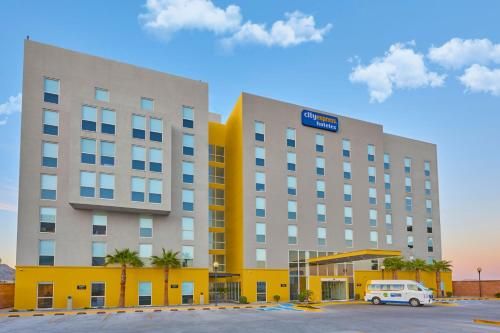 Hotel Photo 1
