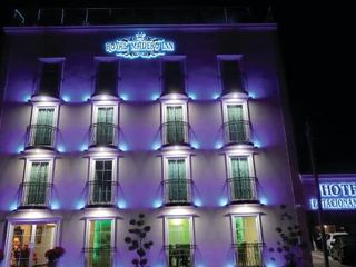 Hotel pic Royal Madero Inn