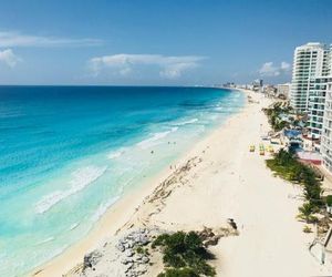 NEW Oceanfront Penthouse on Cancun Beach! Cancun Mexico