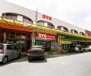 OYO 89615 T Family Hotel Kelang Malaysia