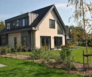 Luxury 6 person home on the island of Texel with sauna and sun shower De Koog Netherlands