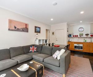 Acacia Bay Retreat - Acacia Bay Holiday Home Taupo New Zealand