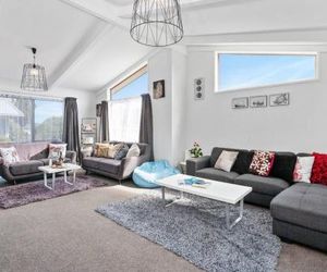 Wendy’s Bach - Taupo Holiday Home Taupo New Zealand