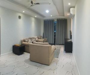 درة الخوير للشقق الفندقيه Hayy as Saruj Oman