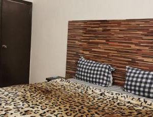 Hotel Elegant Karachi Pakistan