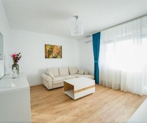 Fantastic Apartment at Prima Residence Oradea Romania