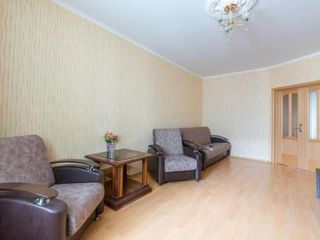 Rooms on Komendantskiy 21/1