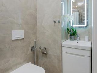 Natella Apartments at Pionerskaya 50*3