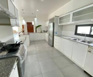 Charming 4 Bed/4 Bath Modern Villa Don Mueang International Airport Thailand