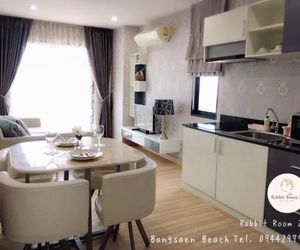Rabbit Room 21 @Bangsaen Beach M47 Bang Saen Thailand