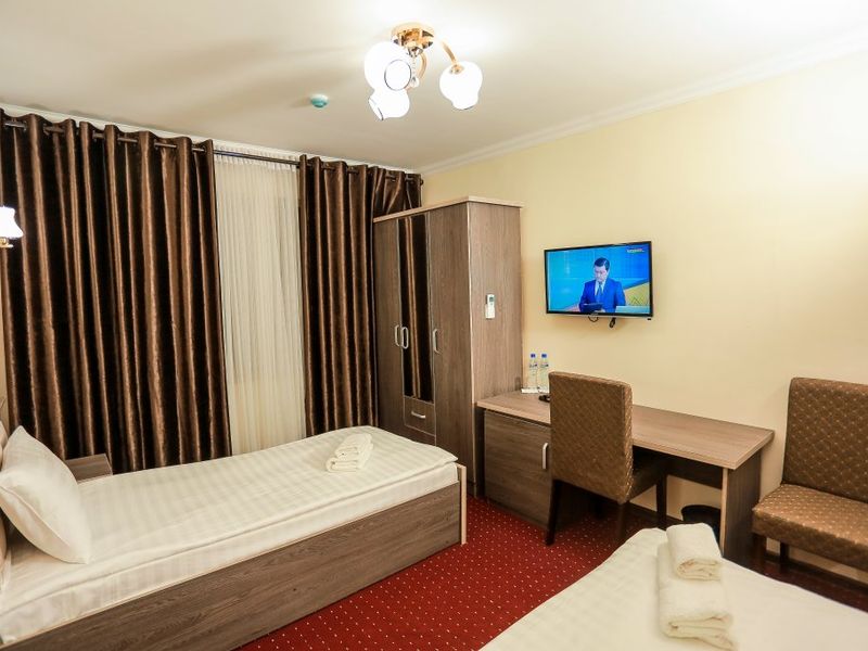 Hotel Photo 9