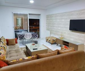Luxury and Splendid 2 Bedrooms Apartment in Jardin De Carthage Tunis Al ‘Uwaynah Tunisia