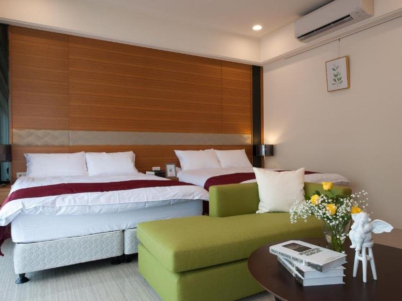 Hotel Photo 16