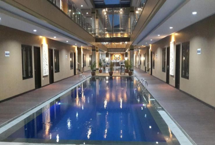 Hotel Photo 8