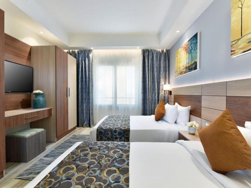 Hotel Photo 5