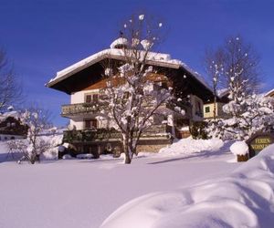 Landhaus Hirterhütte Abtenau Austria