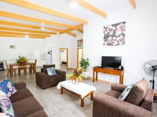Фото отеля Muri Homeland Villa